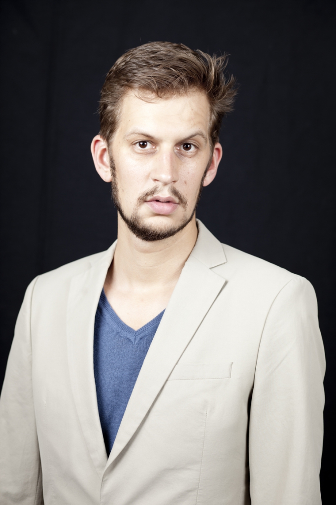 François L.