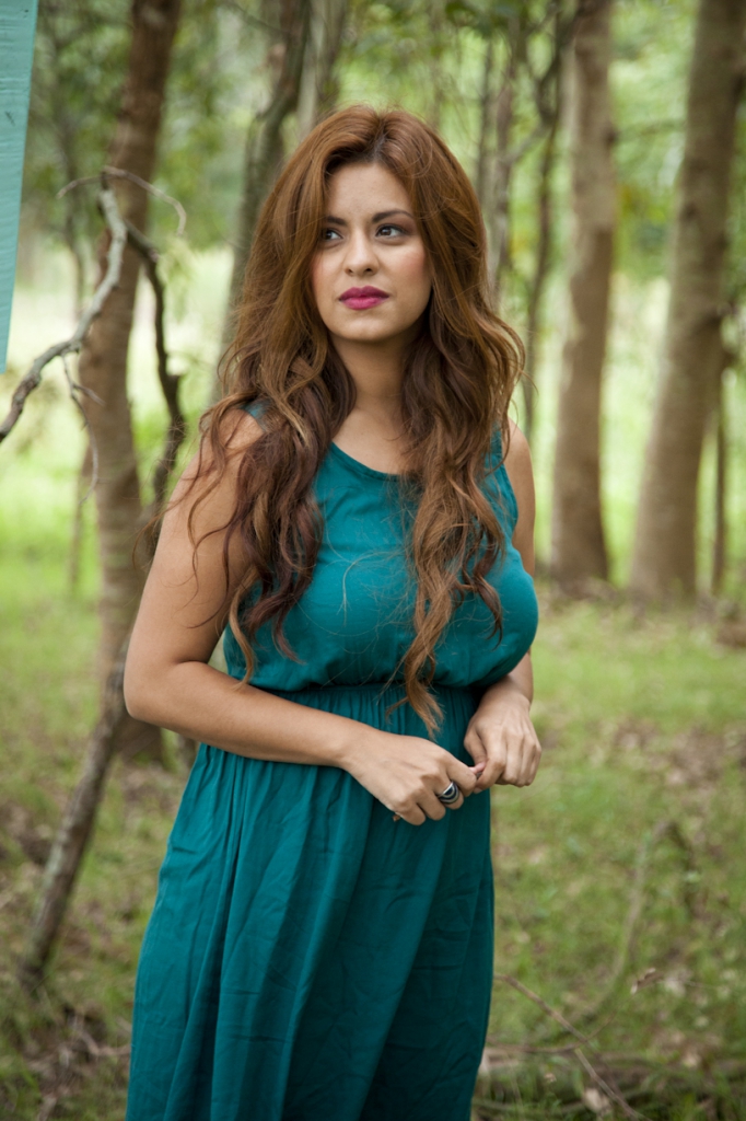 Parece que, Veronica Sardaña